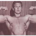 He dreamed of 19″ arms and got ’em!